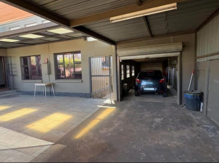 3 Bedroom Property for Sale in Riviera Northern Cape